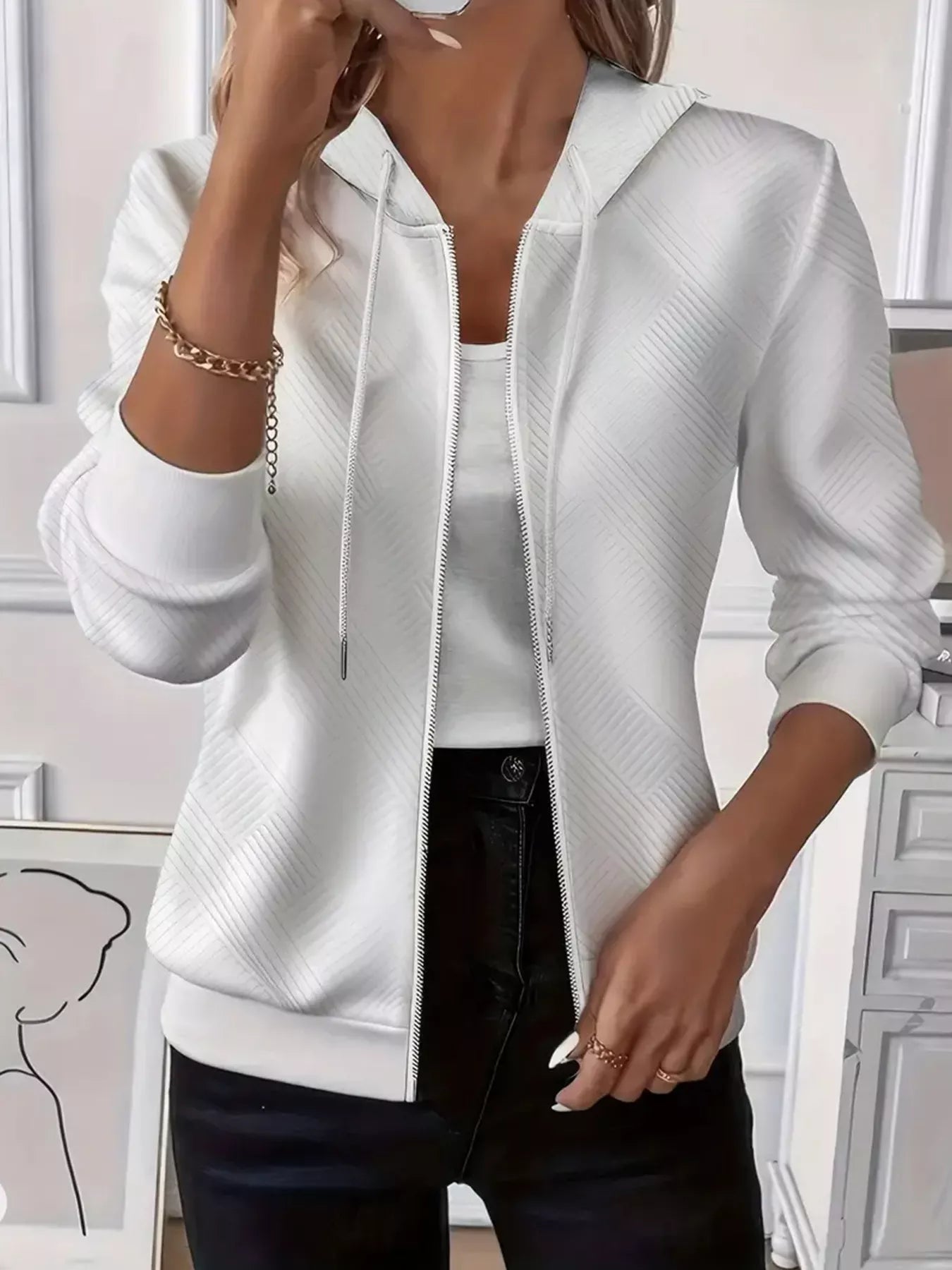 Texture Zip-Up Hoodie with Drawstring – Casual Everyday Layer