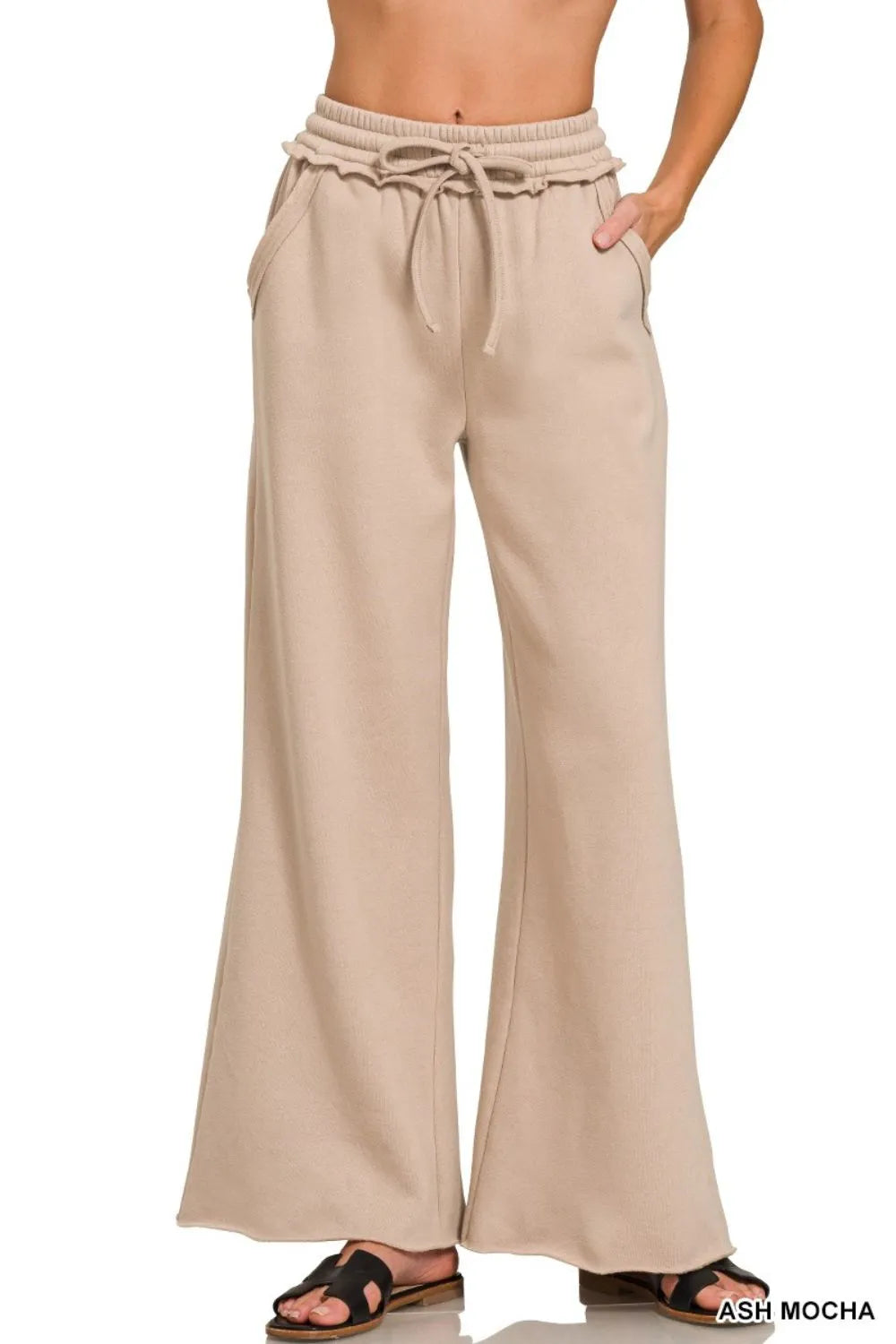 Fleece Wide Leg Sweatpants – Exposed Seams & Cozy Relaxed Fit