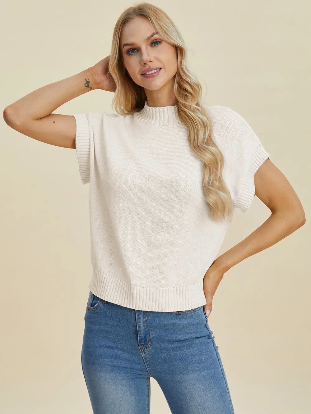 Mock Neck Short Sleeve Sweater – Chic, Cozy & Versatile