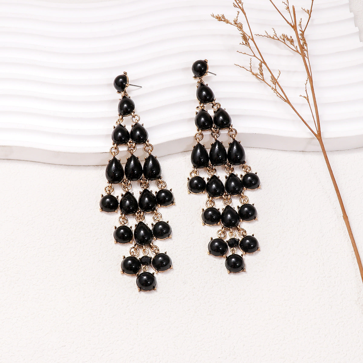 Alloy & Rhinestone Teardrop Earrings – Elegant Sparkling Jewelry