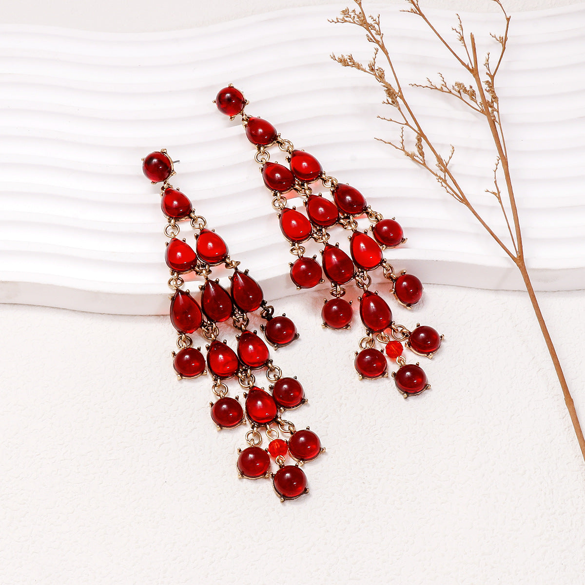Alloy & Rhinestone Teardrop Earrings – Elegant Sparkling Jewelry