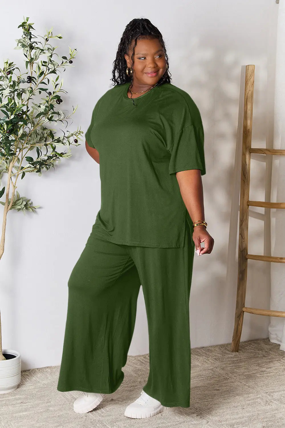 Chic Round Neck Slit Top & Pants Set – Stylish, Comfy & Versatile