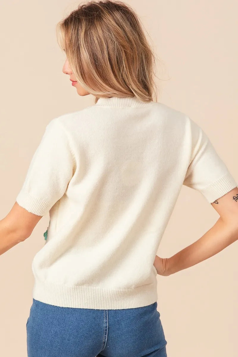 Embroidered Daisy Pullover Sweater – Cheerful, Soft & Feminine