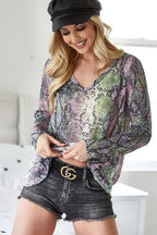 Snakeskin Print Hacci V-Neck Top | Trendy Women’s Lightweight Fashion