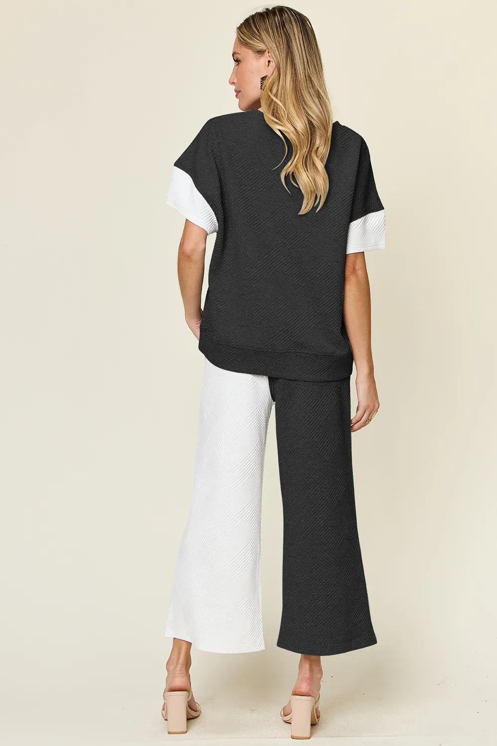 Texture Contrast T-Shirt & Wide Leg Pants Set – Chic, Comfy & Stylish