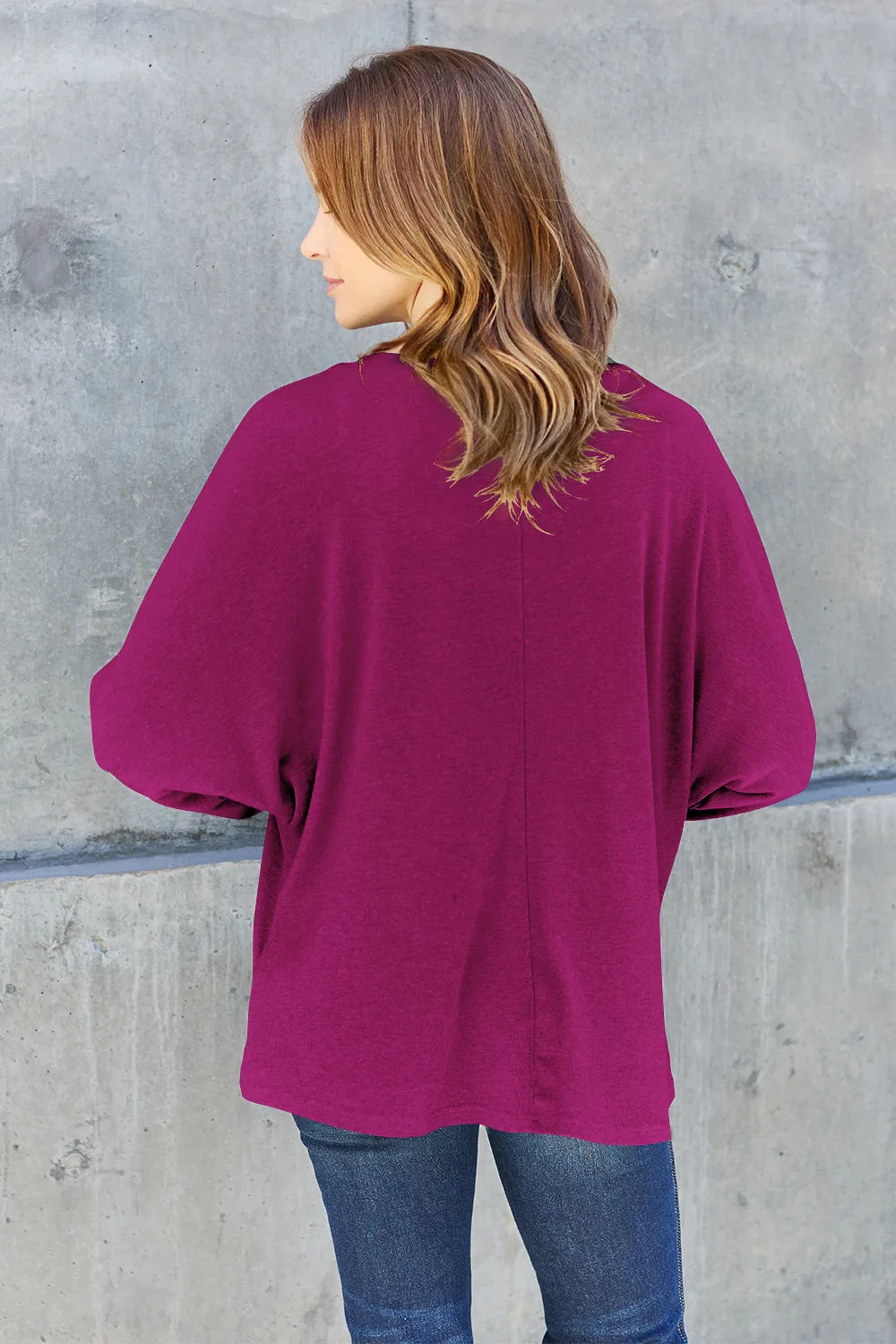 Classic Round Neck Long Sleeve T-Shirt – Everyday Essential