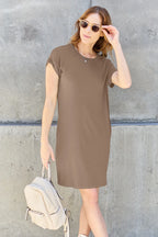 Round Neck Short Sleeve Dress – Comfy, Flattering & With Pockets