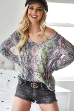 Snakeskin Print Hacci V-Neck Top | Trendy Women’s Lightweight Fashion