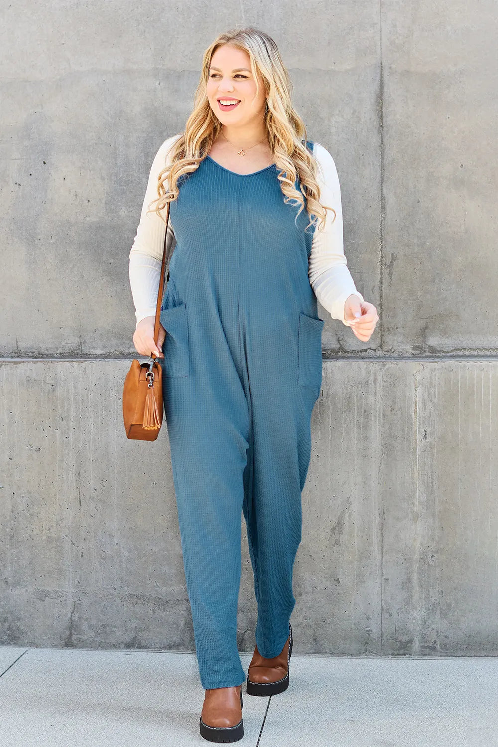 Sleeveless Straight Jumpsuit – Chic, Minimal & Perfect for Any Occasion