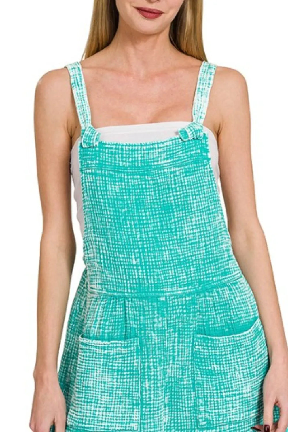 Textured Denim Romper – Adjustable Straps & Front Pockets
