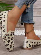 Square-toe flat slip-on shoes, leopard print knit upper with light trim
