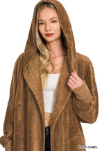 Hooded Faux Fur Jacket with Pockets – Cozy & Stylish Winter Coat