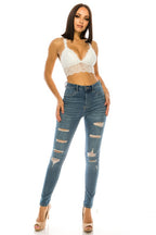 Annva USA Lace Crop Top – Elegant, Flirty & Feminine Style