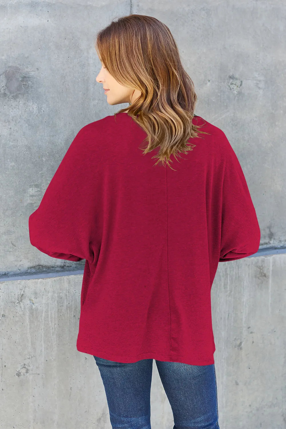 Classic Round Neck Long Sleeve T-Shirt – Everyday Essential