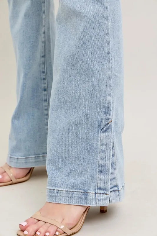 Judy Blue Women's High Waist Tummy Control Vintage Wash Slim Bootcut Jeans.