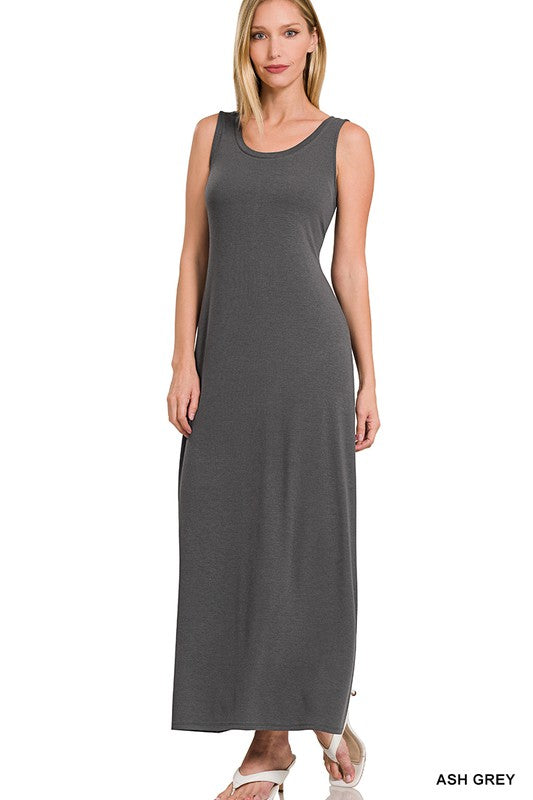 Zenana Sleeveless Flared Scoop Neck Maxi Dress