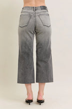 Judy Blue Women's High Waist Wide Leg Capri Jeans Stretch Denim, Casual Summer Style.