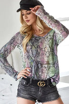 Snakeskin Print Hacci V-Neck Top | Trendy Women’s Lightweight Fashion