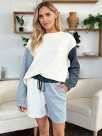 Contrast Drop Shoulder Top & Shorts Set – Trendy, Comfy & Versatile