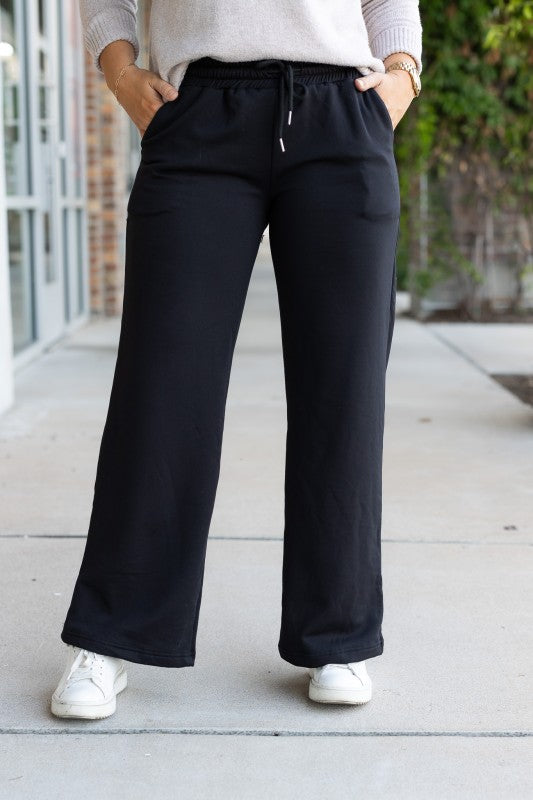 The Jenna Fleece Pants – Comfy Wide Leg Loungewear Essential