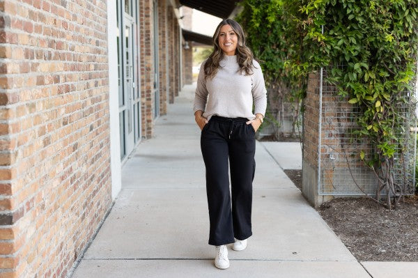 The Jenna Fleece Pants – Comfy Wide Leg Loungewear Essential