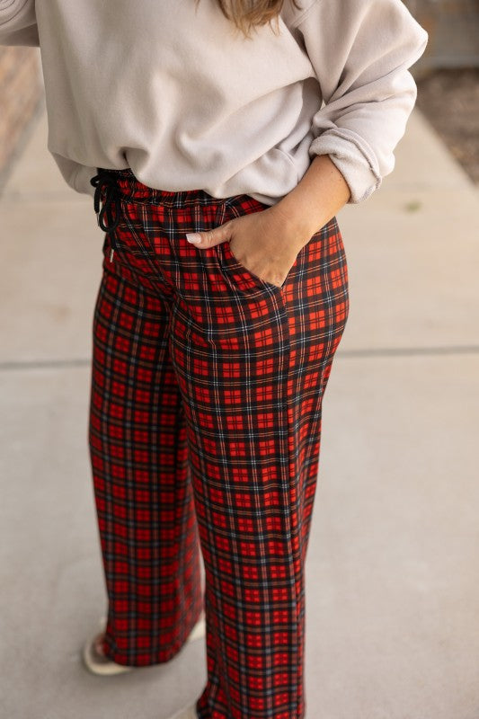The Noelle Plaid Pajama Pants – Cozy Classic Sleepwear Style