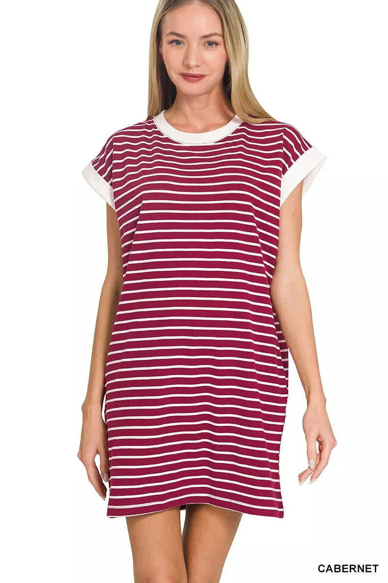 Striped t-shirt dress with contrast trim, short sleeves, side pockets, cabernet and white