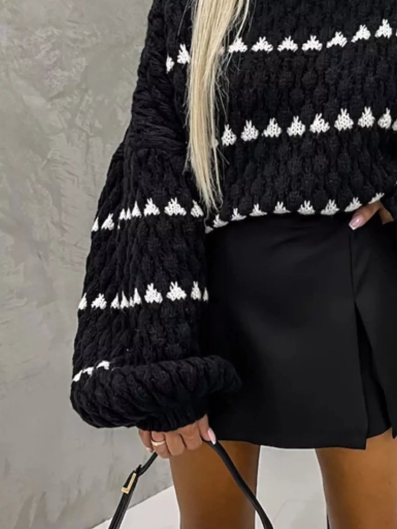 Chunky Knit Striped Sweater with Balloon Sleeves – Cozy Chic Style
