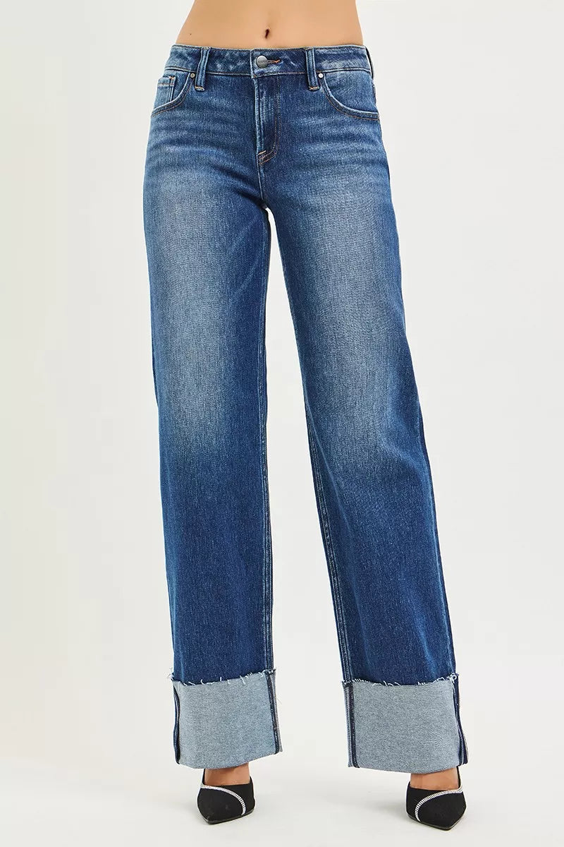 Women’s mid-rise wide-leg jeans in dark blue denim with wide cuff hem
