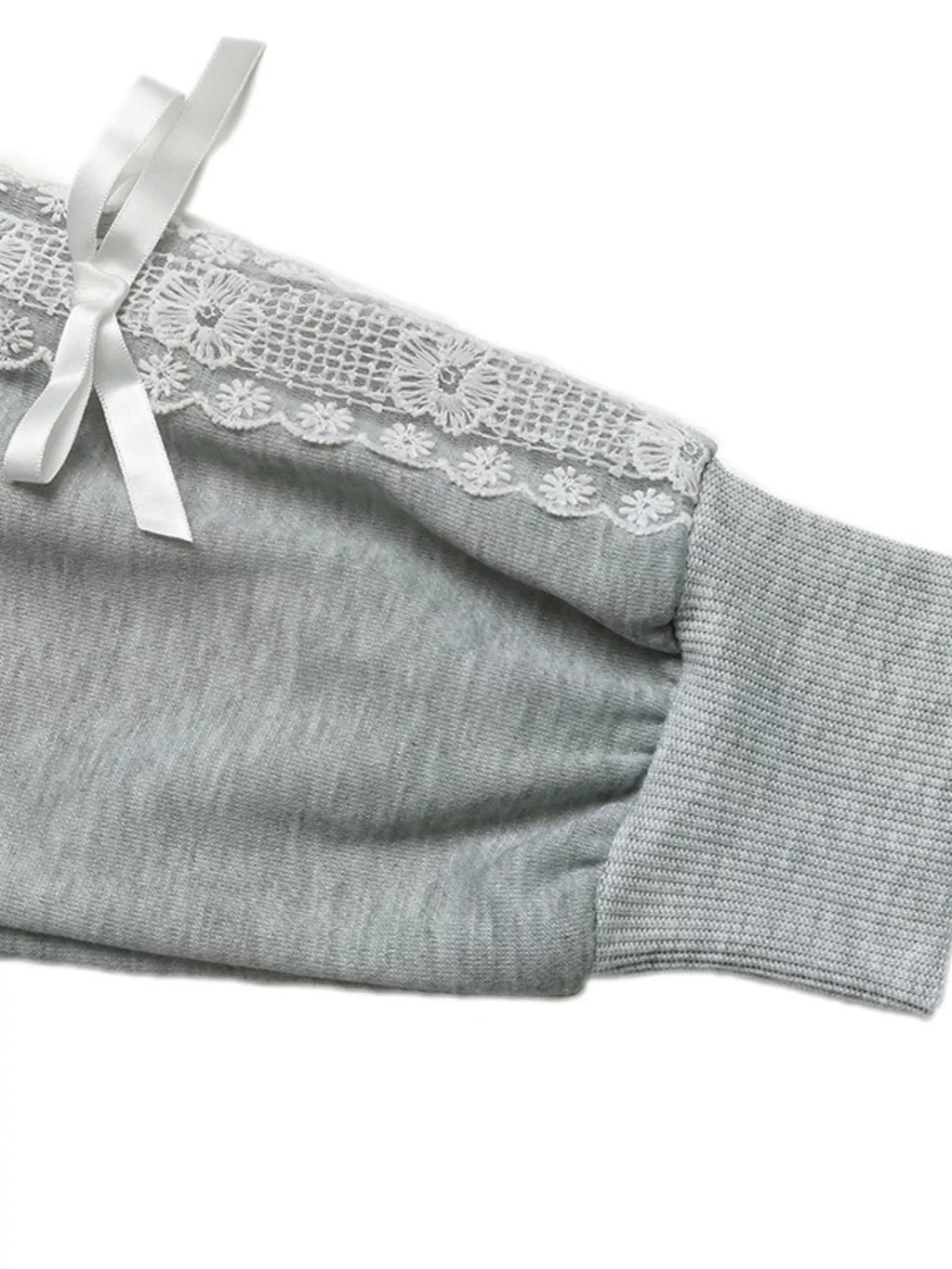 Lace Detail Round Neck Sweatshirt – Feminine Casual Style