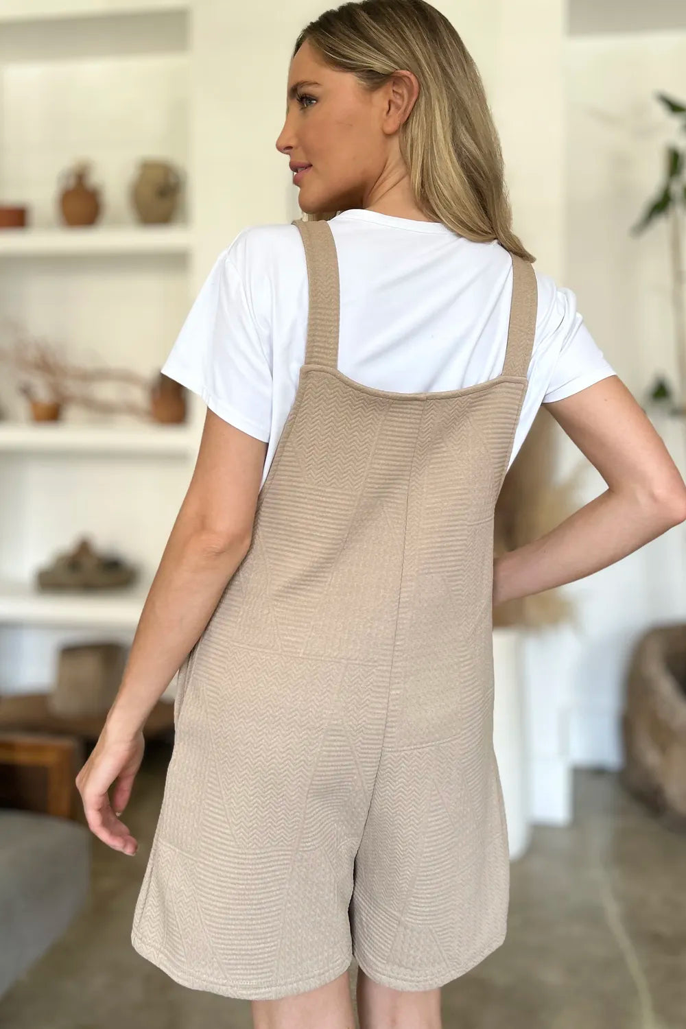 Textured Sleeveless Romper – Lightweight, Stylish & Summer-Ready