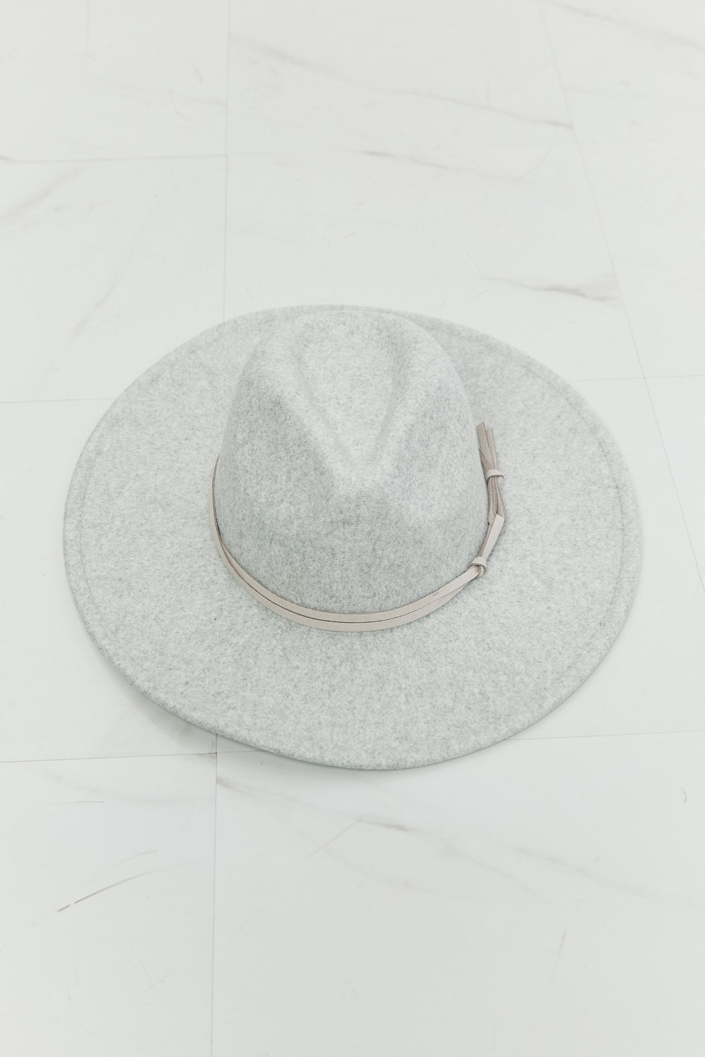 Light Grey Fedora Hat with Faux Leather Knot – Unisex & Adjustable