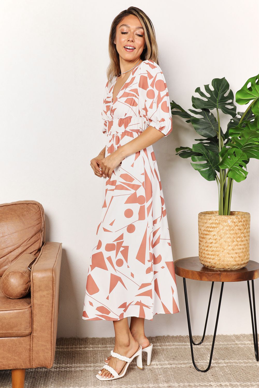 Printed Surplice Midi Dress – Balloon Sleeves & Elegant Flattering Fit