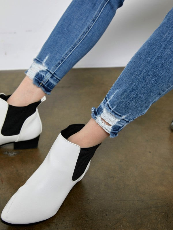 Artemis Vintage High Rise Crossover Skinny Jeans