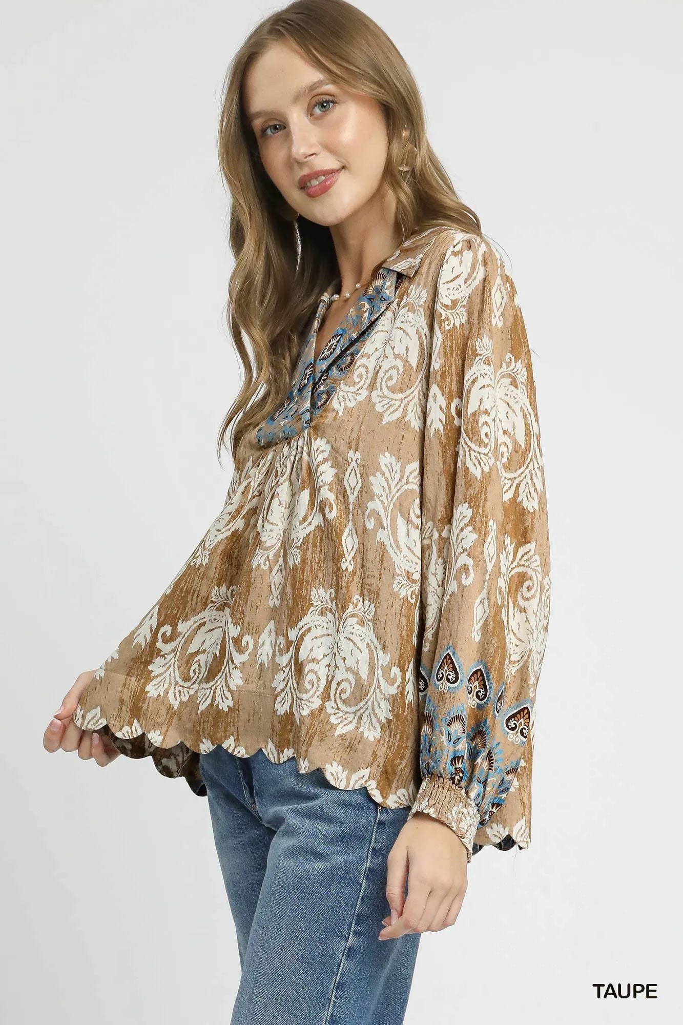 Floral Boho Blouse with Scalloped Hem – Relaxed Festival Chic Top