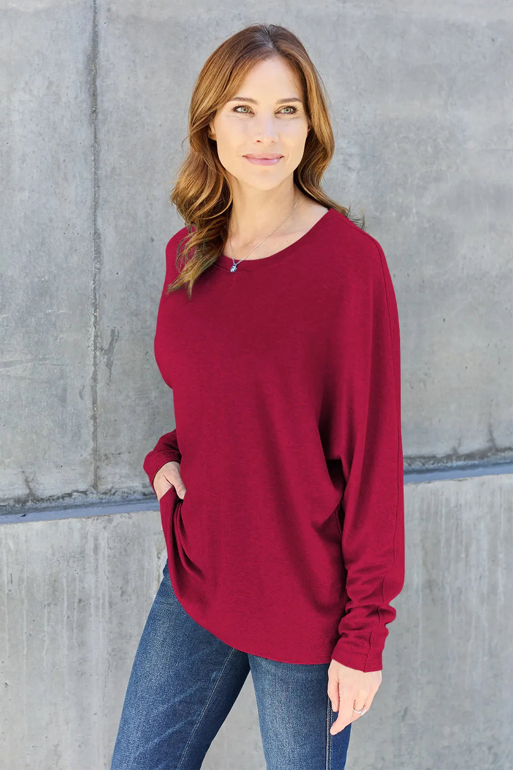 Classic Round Neck Long Sleeve T-Shirt – Everyday Essential
