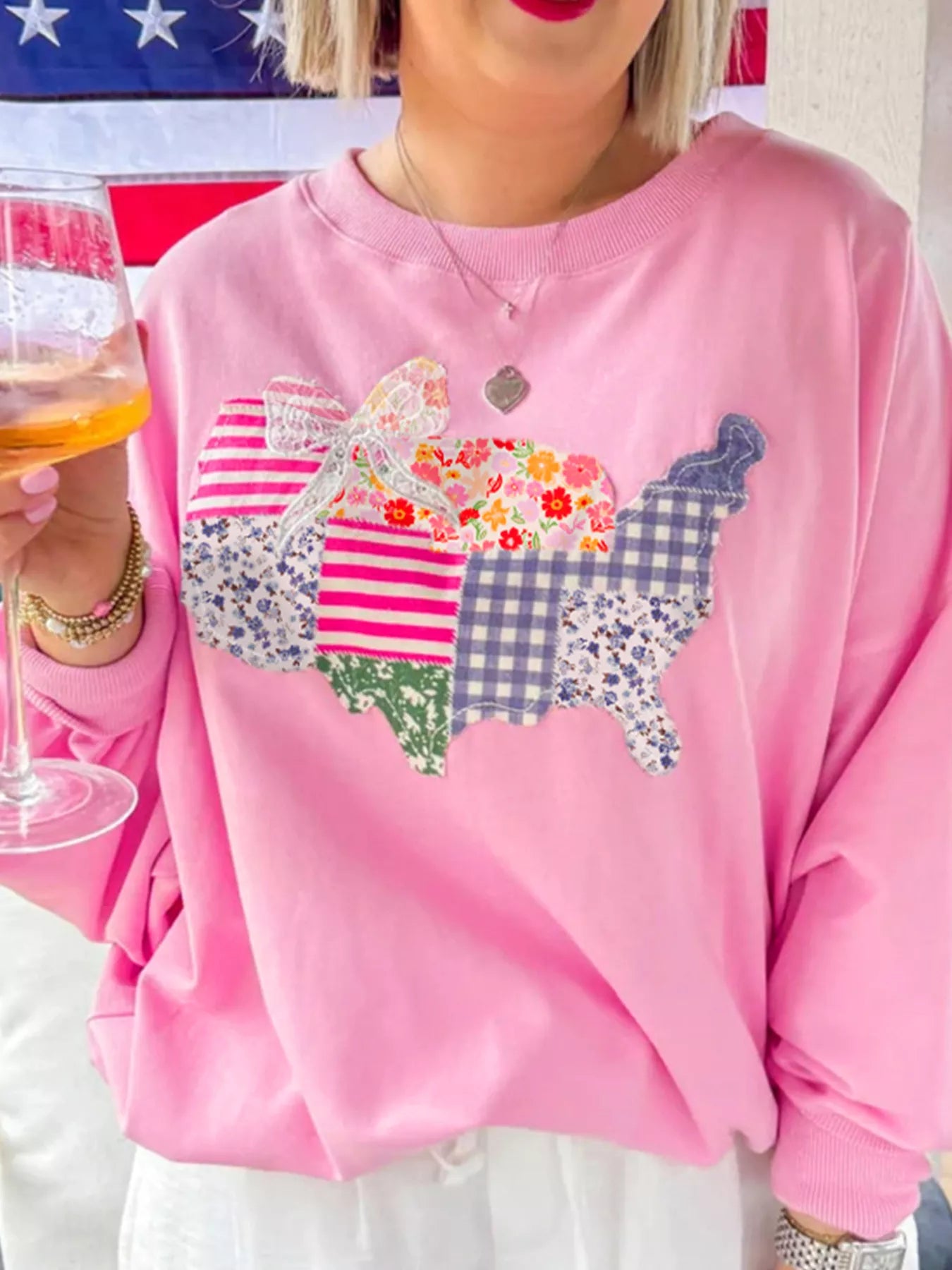 USA Map Patched Long Sleeve Sweatshirt – Casual Patriotic Style