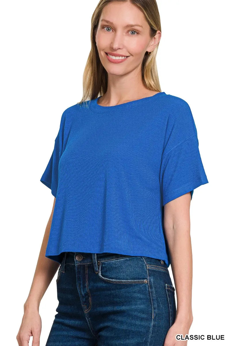 Zenana Ribbed Round-Neck Crop T-Shirt – Trendy Modern Style