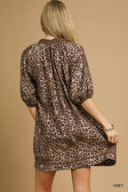 Leopard Print Mini Dress with Contrast Trim – Bold Chic Statement