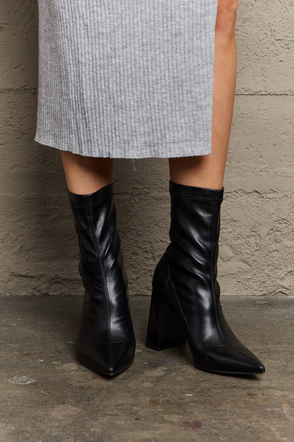 Sock Fit Pointed Toe Boots – Chic Shiny Block Heel Statement