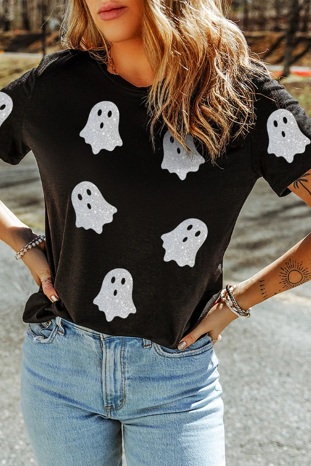 Glitter Ghost Round Neck Short Sleeve T-Shirt – Fun Halloween Top