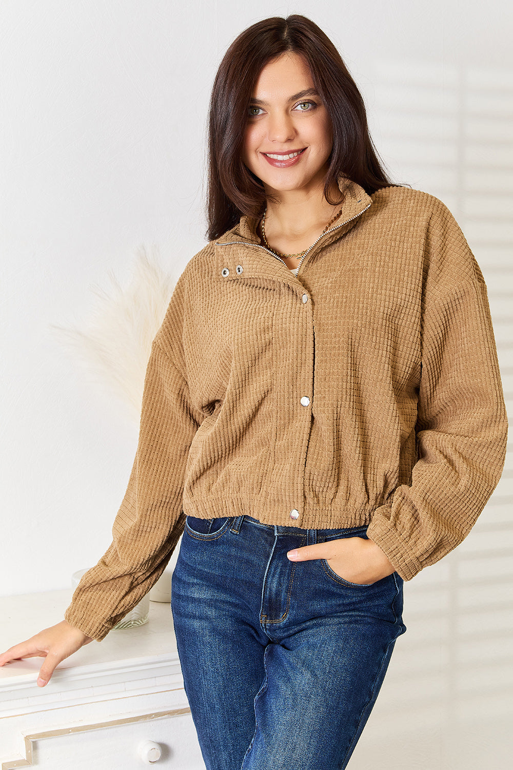 Dropped Shoulder Jacket – Trendy, Cozy & Perfect for Layering