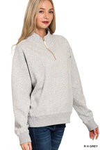 Half-Zip Pullover Sweatshirt – Soft Fleece, Relaxed Fit & Cozy Style
