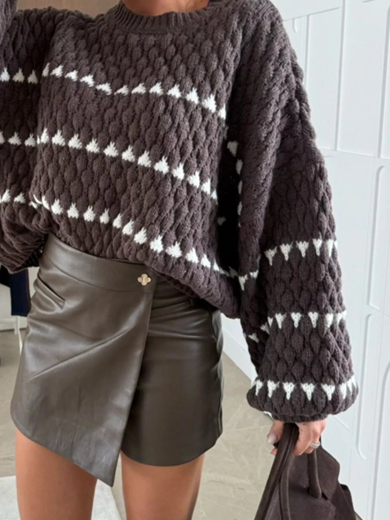 Chunky Knit Striped Sweater with Balloon Sleeves – Cozy Chic Style