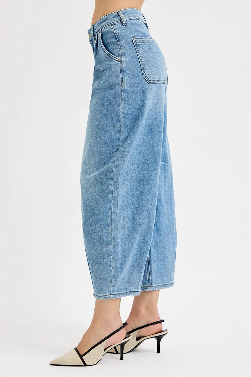 Mid Waist Wide Leg Pleated Jeans – Light Blue Vintage Crop Denim