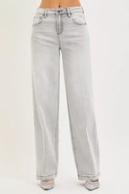 Light grey relaxed-fit baggy jeans with back yoke, belt loops, wide legs