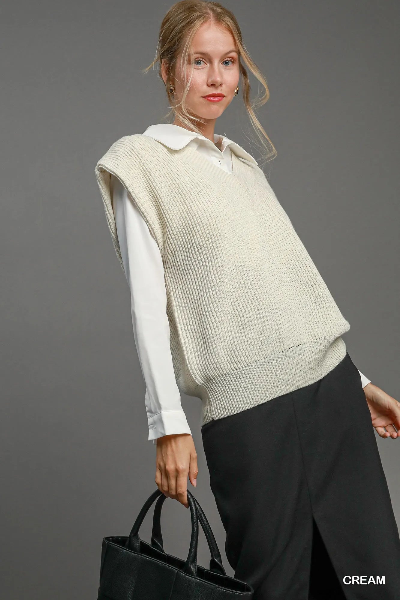 Cream Sleeveless V-Neck Sweater Vest – Classic Knit Layering Piece