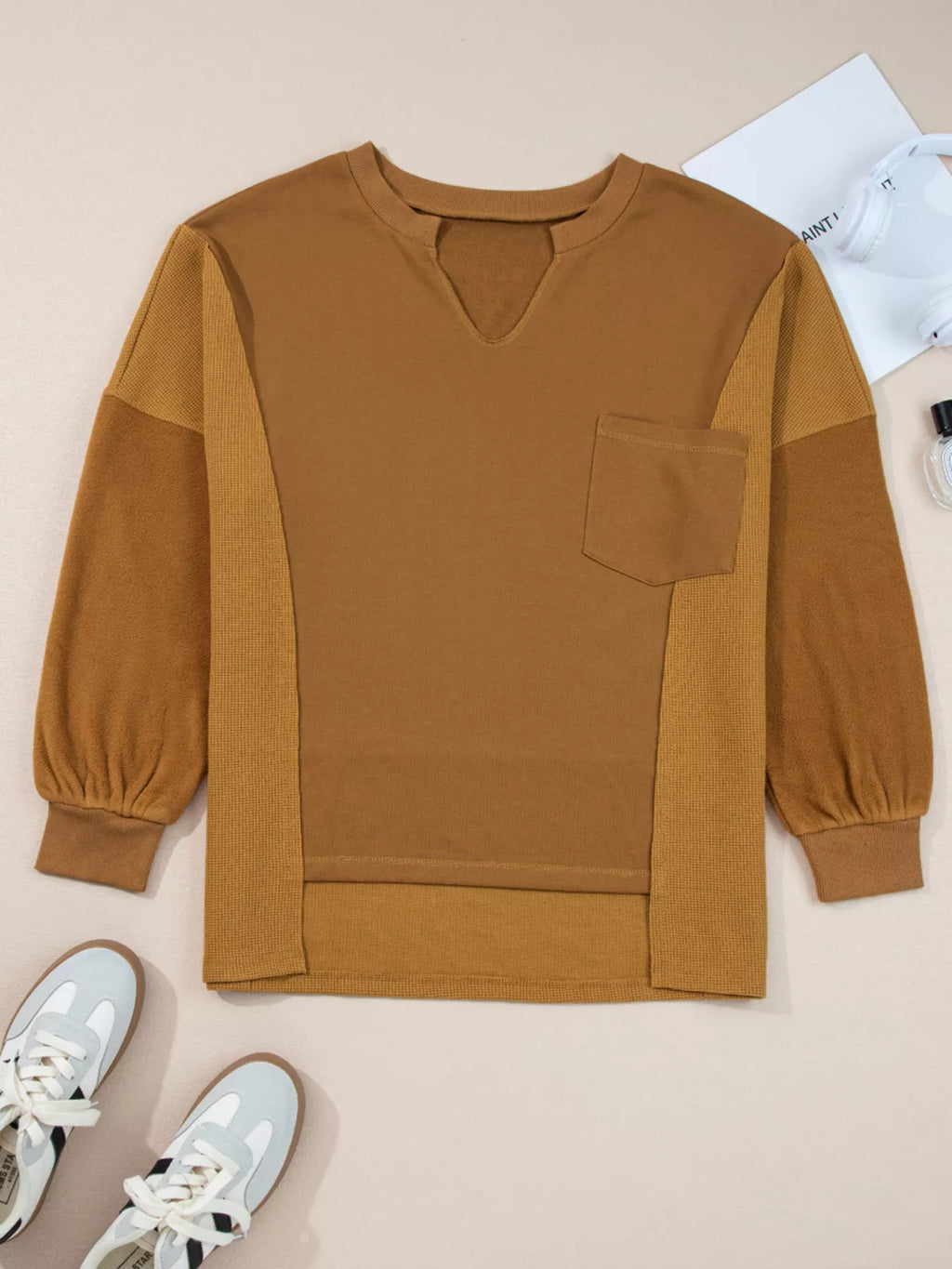 Oversized Textured Split Neck High Low Sweatshirt – Casual & Cozy
