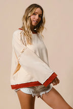 Oversized Cream Sweatshirt with Red Star Graphics – Casual Streetwear