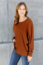 Classic Round Neck Long Sleeve T-Shirt – Everyday Essential